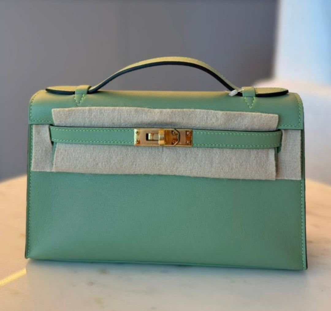 Hermès Kelly Pochette Vert Criquet Swift