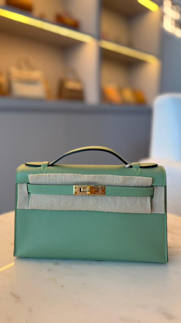 Hermès Kelly Pochette Vert Criquet Swift
