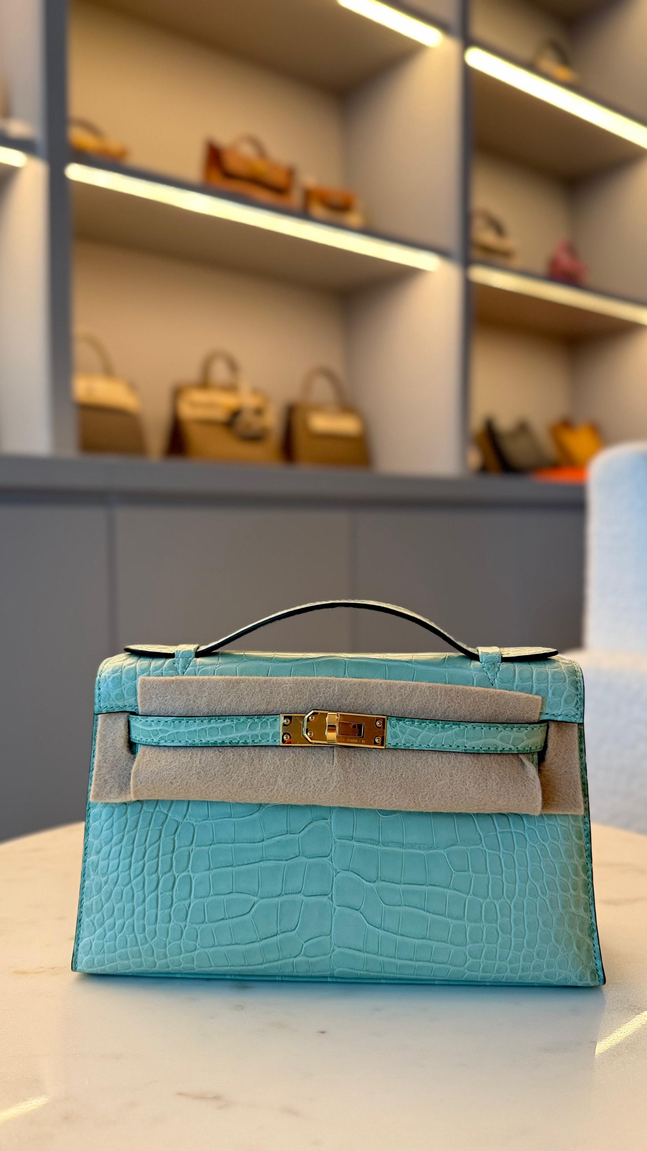 Hermès Kelly Pochette Vert Deau Matte Alligator