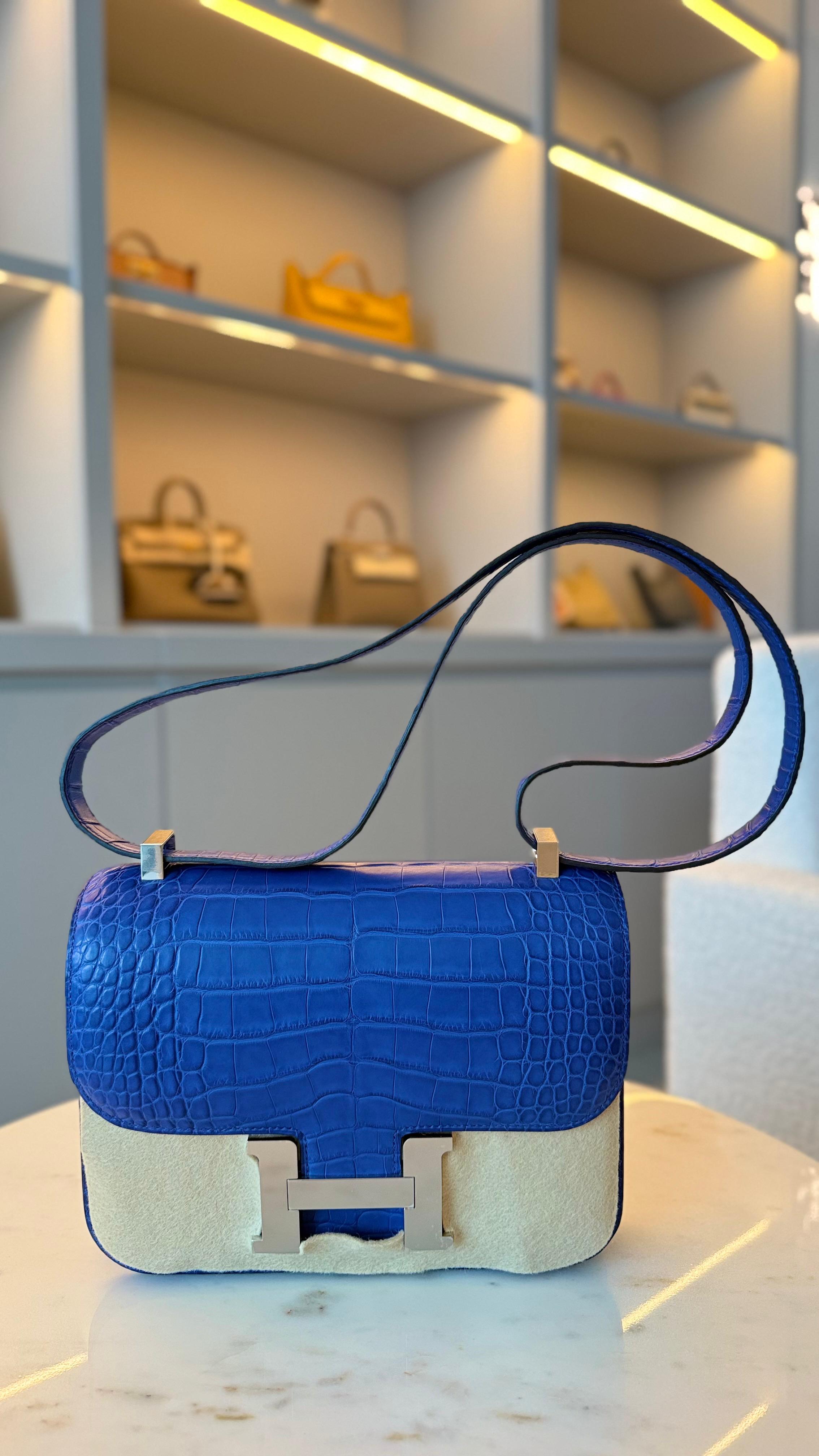 Hermès Constance 24 Royal Blue Alligator