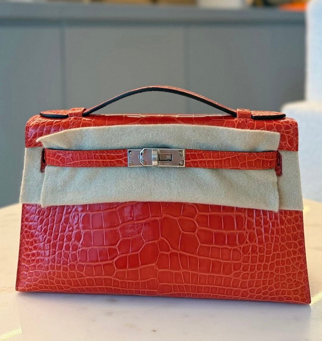 Hermès Kelly Pochette Orange Poppy Shiny Alligator