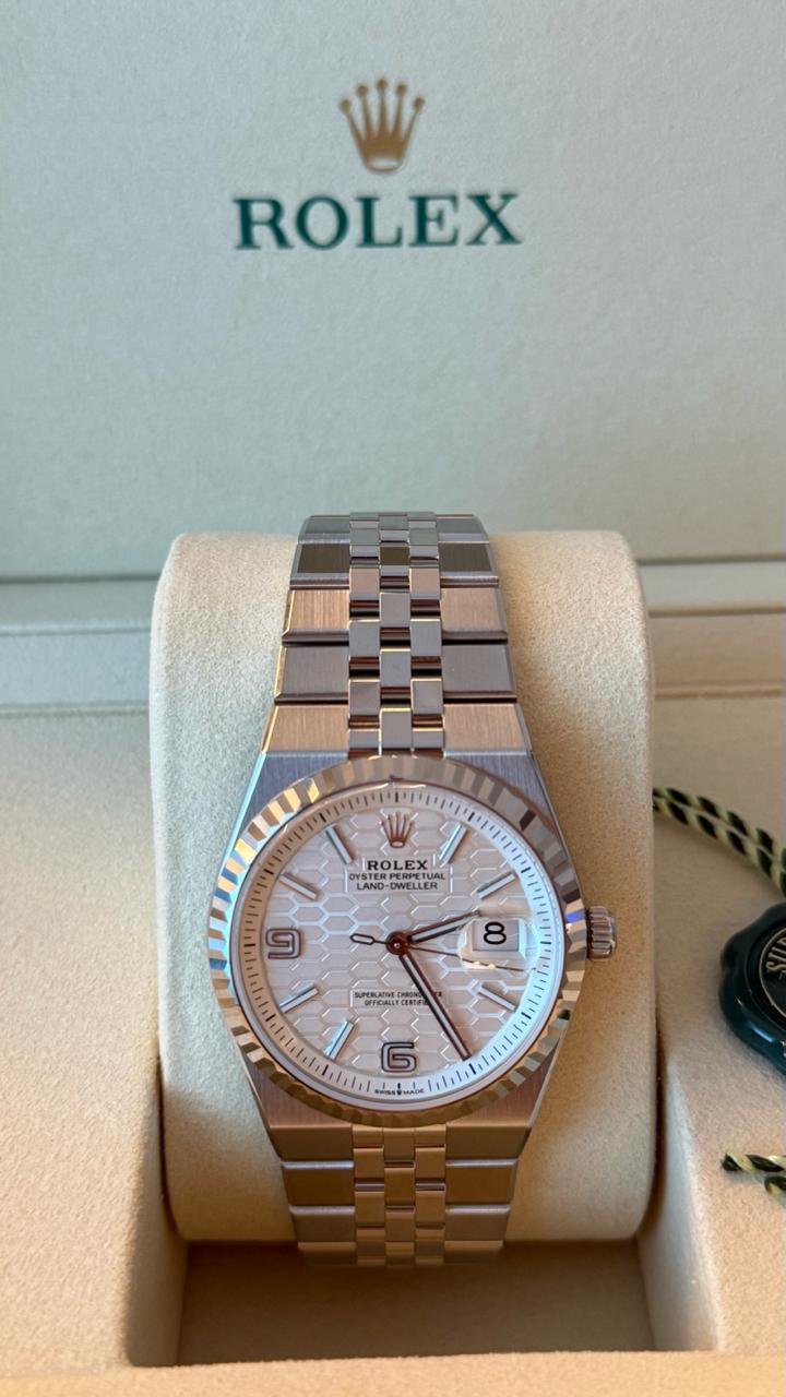 Rolex Oyster Land-Dweller